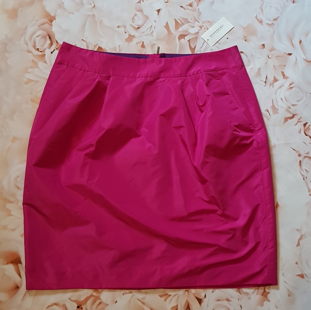 NWT Banana Republic Midi Skirt Size:10